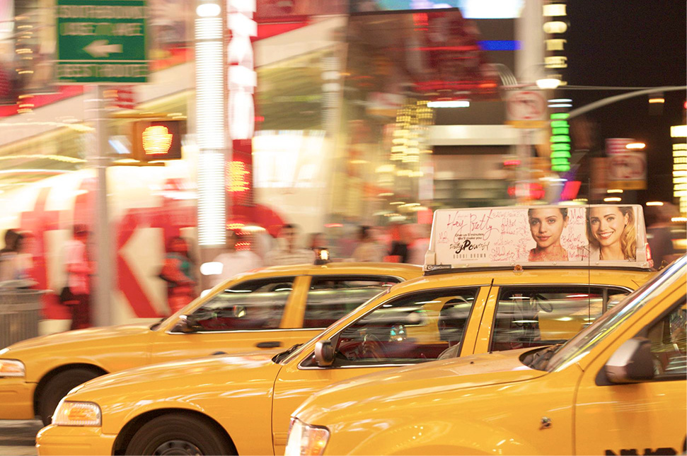 Trois taxis jaunes de New York